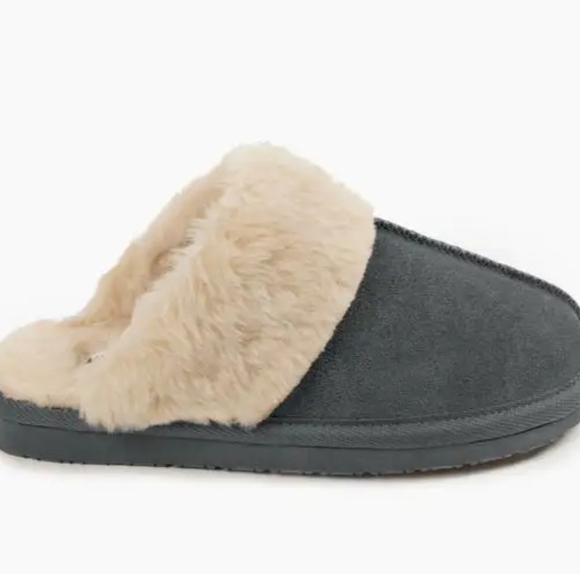 Minnetonka Chesney Charcoal Slippers/Mules Women's Size 7 Brand New In Box - Picture 8 of 8